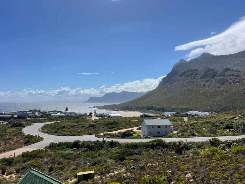 6 Bedroom Property for Sale in Rooi Els Western Cape